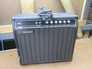 lot 277 image: (QQ) Yamaha Thirty112 Guitar Amplifier - Powers On