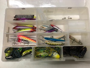 lot 102 image: Organized Fishing Tackle Box FULL of Brand New Fishing Lures #2