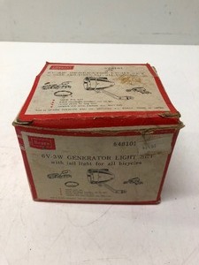lot 153 image: NOS Vintage Head & Tail Light Set for Bicycles