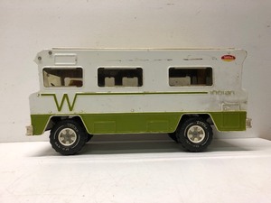 lot 160 image: Large Vintage TONKA Indian Winnebago 