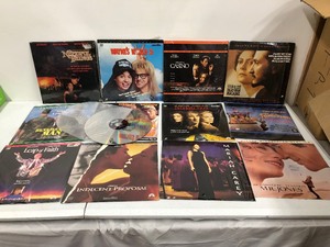 lot 234 image: Lot of Vintage LASERDISC Movies