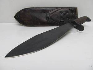lot 33 image: Awesome Old WW1 or WW2 Bolo Knife Springfield Armory - USMC Boyt