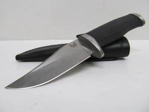 lot 35 image: Like-New or New BENCHMADE Mel Pardue Design Fixed Blade Knife