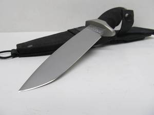 lot 36 image: Unused Gerber USA LMF Fixed Blade Hunting Knife