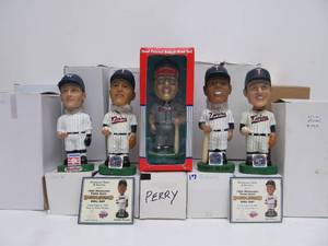 lot 39 image: Lot of 17 Mint in Box Assorted MN Twins Bobbleheads