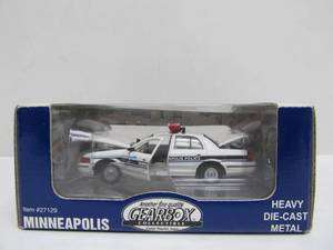 lot 44 image: Diecast GEARBOX Minneapolis Police Interceptor Cruiser