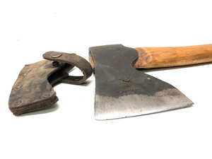lot 151 image: Nice Vintage Hand Forged Hatchet - Made in Sweden