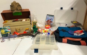 lot 272 image: LARGE Lot of Good Fishing Tackle Boxes FULL of Lures & Supplies #2
