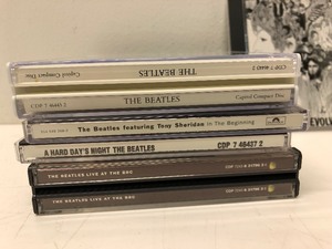 lot 296 image: 10 BEATLES Music CDs - Lot #B6