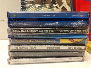 lot 297 image: 20 BEATLES Sealed Music CDs - Lot #B7