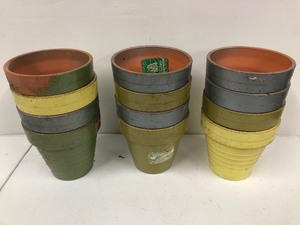 lot 200 image: LARGE Lot of Mid Century 1960s era Health-O-Plant Colorful Clay Planters