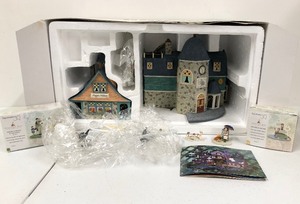 lot 346 image: Department 56 Seasons Bay First Edition Bay Street Shops