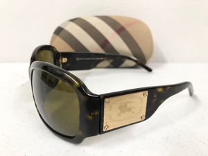lot 336 image: Genuine BURBERRY Tortoise Shell Sunglasses wCase