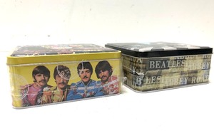 lot 395 image: 2 Brand New BEATLES Puzzles