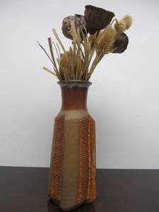 lot 78 image: Vintage Signed Studio Art Pottery Vase wDried Flowers