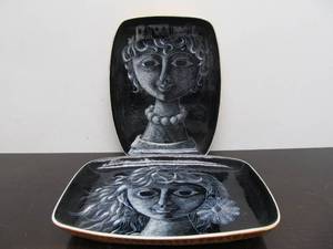 lot 83 image: 2 Excellent Italian Mid Century Diodoro Cossa Ceramic or Porcelain Trays wFaces