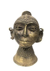 lot 238 image: Lovely Antique BrassBronze Female Bust Sculpture