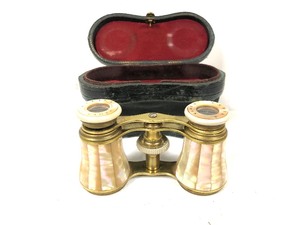 lot 221 image: Antique French Brass & Mother of Pearl Opera Glasses wCase