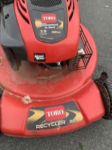 lot 421 image: Working TORO Recycler Lawnmower wBag