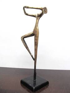 lot 427 image: Vtg Brass Ballerina Sculpture Minimalist Dancing Ballerina 11