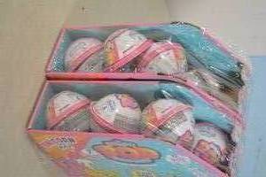 2ct Gummi Pop Surprise Toy  Candy Unicorn Collectible