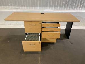 lot 13 image: Side Desk with Drawers