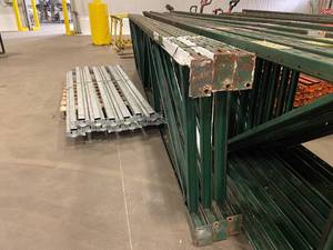 lot 16 image: Ridge-U-Rack 3 uprights and 13 crossbars