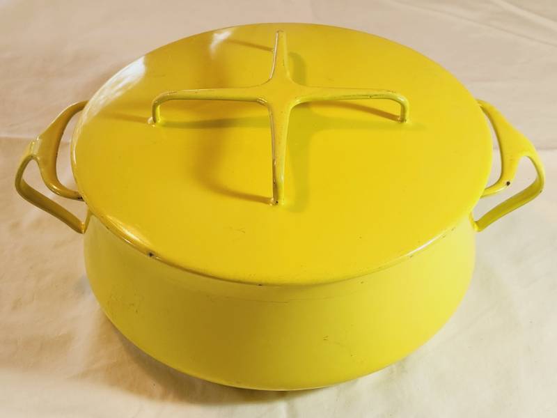 Vintage LARGE DESCOWARE DUTCH OVEN~Cast Iron 15 Belgium~Orange Enamel -  household items - by owner - housewares sale