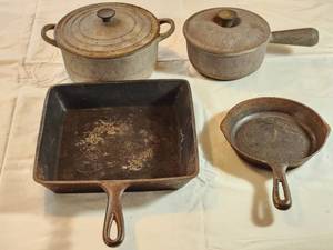 lot 14 image: Vintage Le Creuset & Cast Iron Cookware Lot