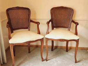 lot 30 image: Louis XV Carved Arm Chairs