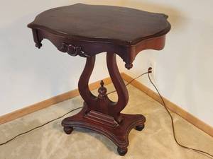 lot 47 image: Antique Style Lyre Base Lamp Table