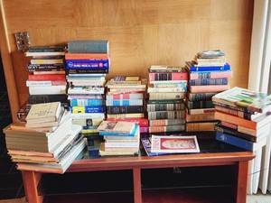lot 61 image: Vintage Books