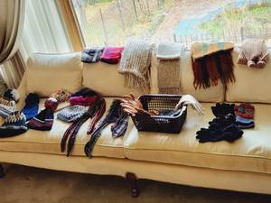 lot 108 image: Womens Hats, Scarf and Gloves