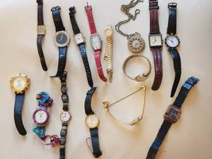 lot 88 image: Vintage Watches