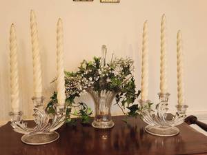 lot 35 image: Vintage Crystal Candelabras & Centerpiece