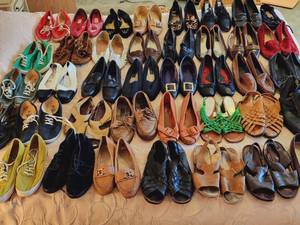lot 92 image: Shoes Lot #2
