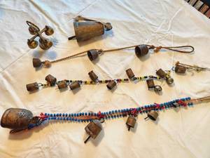 lot 114 image: Vintage Turkish Bells