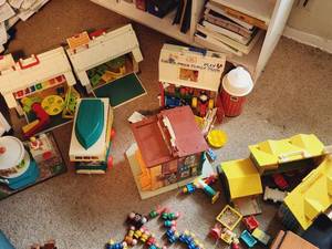 lot 141 image: Vintage Fisher Price #2