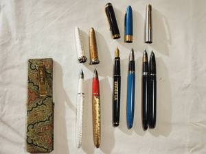 lot 164 image: Vintage Fountain Pens