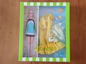 lot 176 image: Vintage Kitty Corner Francie Doll