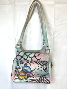 lot 9 image: Anuschka Hand Painted Safari Flower Leather HandbagPurse (12 Long x 9 Tall)