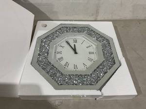 lot 105 image: XIHACTY Octagon Wall Mirror Glass Clock - Silver