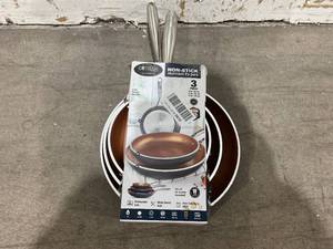 lot 202 image: Gotham Steel Diamond 3-Piece Frying Pan Set