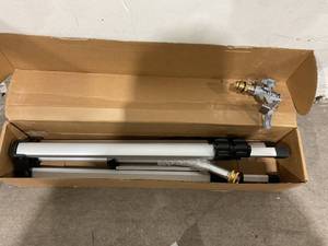 lot 203 image: STYDDI Heavy Duty Impact Sprinkler on Tripod Base