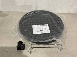 lot 139 image: Sundale Outdoor Adjustable Umbrella Table