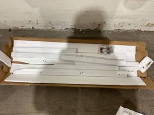 lot 255 image: WTZ Blanket Ladder, 5-Layer - White