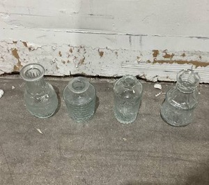 lot 273 image: SET OF 30 Glass BottlesVases - Various StylesShapesSizes
