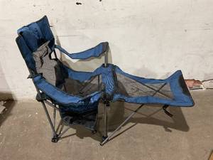 lot 377 image: KEFOMOL Blue Portable Camping Lounge Chair with Footrest - READ