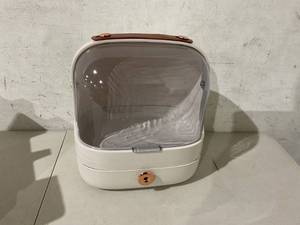 lot 379 image: Massy Oval Jasmin White Makeup Storage Box