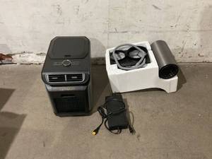 lot 18 image: EENOUR Portable Air Conditioner with Dehumidifier - 6000BTU - Black